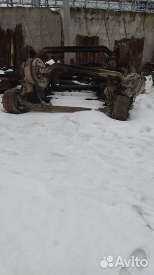 Ось передняя в сборе 5320. 6520 с разбора