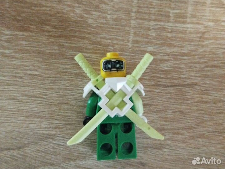 Lego ninjago минифигурка Ллойд из 12 сезона