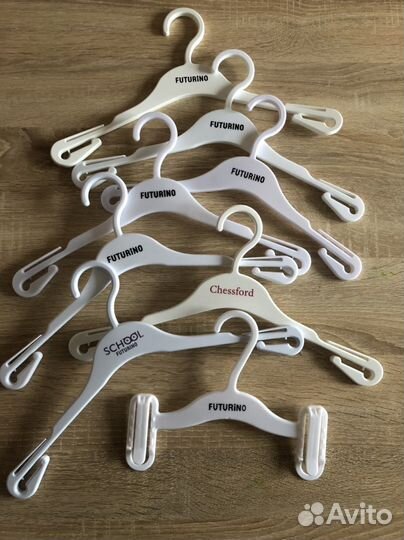 Вешалка для одежды 23 шт