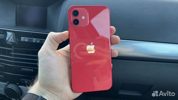 iPhone 12, 64 ГБ