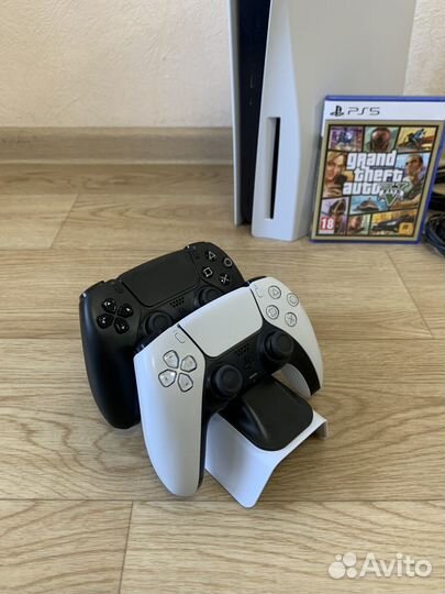 Sony playstation 5 PS5 с дисководом 2 джойстика