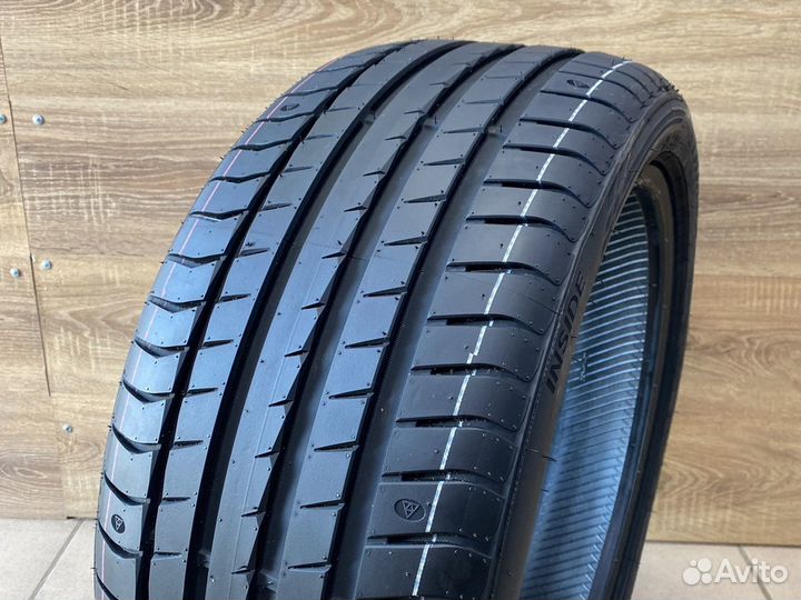 Triangle EffeXSport TH202 245/45 R19 и 275/40 R19 105Y