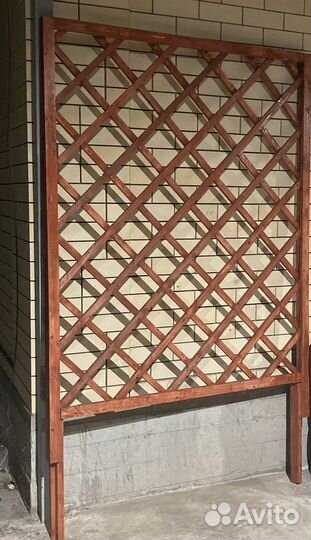 Горшки для цветов, кашпо, шпалера из дерева