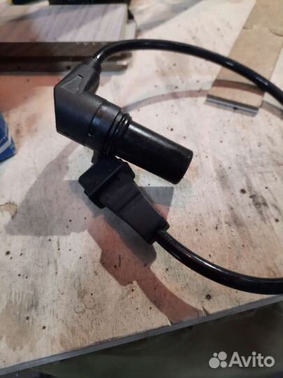 Датчик положения коленва lacetti