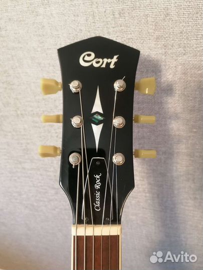 Электрогитара Cort CR250