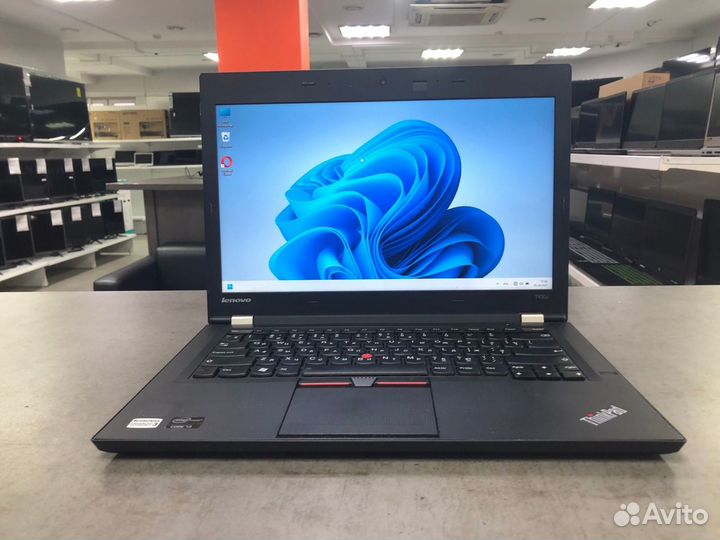 Lenovo ThinkPad/i3 3217/8GB/Intel HD/128GB SSD