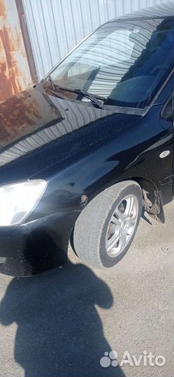 Mitsubishi Lancer 1.6 МТ, 2005, 257 000 км