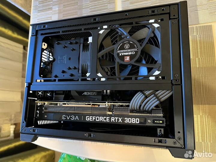 Корпус Ncase m1 v6.1