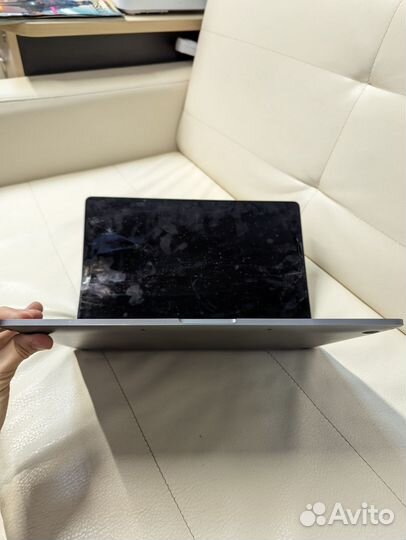 Apple MacBook Pro 15 2018 16/256Gb