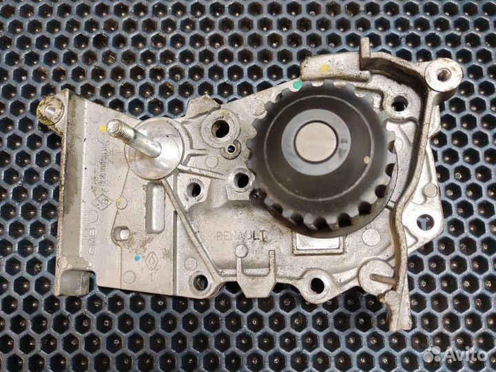 Помпа renault logan duster k4m