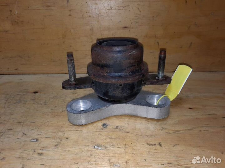 Подушка кпп задняя Nissan Fuga PY50 VQ35DE 2005