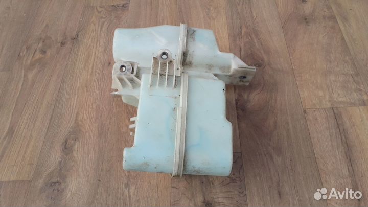 Бачок омывателя Volkswagen T5 T6 2015