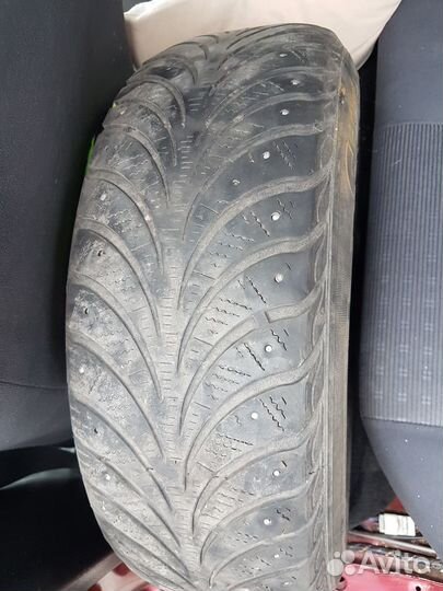 Sava Eskimo Stud 185/65 R15