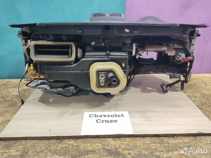 Торпедо Chevrolet Cruze, 2012г