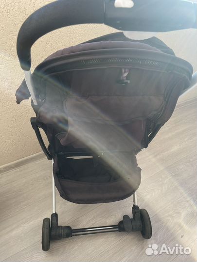 Прогулочная коляска yoya