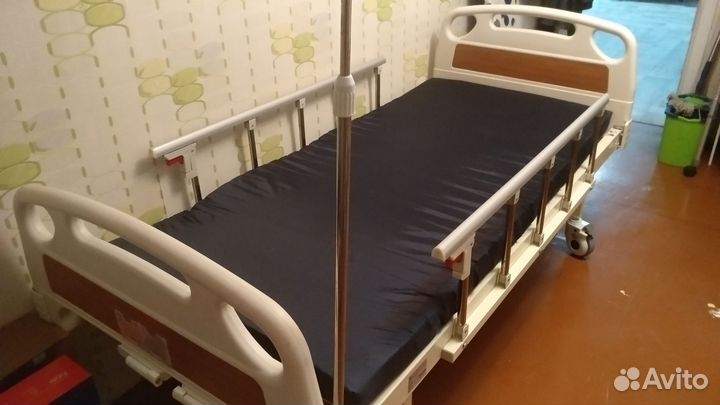 Кровать для лежачих больных Е-8 механическая