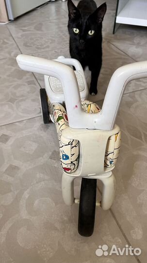 Беговел chillafish bunzi