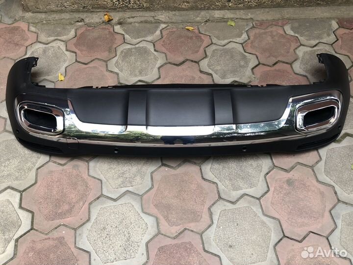 Диффузор на задний бампер gle