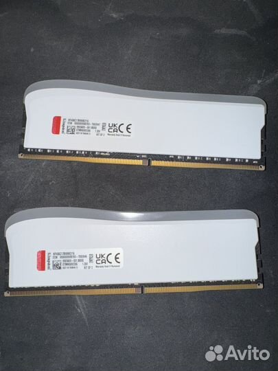 Оперативная память Kingston 2x8 16 гб