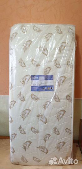 Матрас детский 140 х 60 в идеале с наматрасником