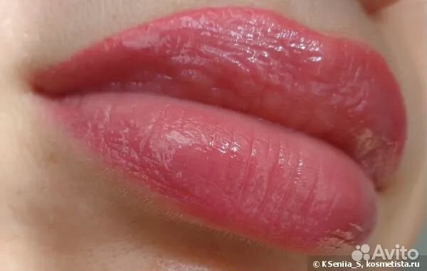 Chanel блеск для губ 57 insolence