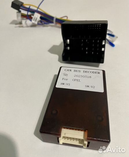 Canbus адаптер с разьемом для Opel.Новый