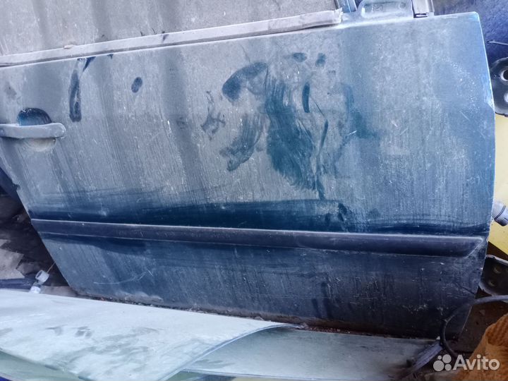 Молдинг двери Ford Fiesta mk5