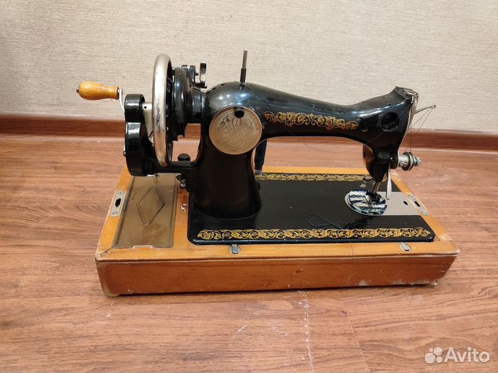Швейная машинка пмз им Калинина