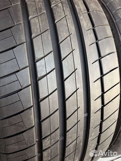 Kapsen RS26 Practical Max HP 275/40 R21 и 315/35 R21 100W