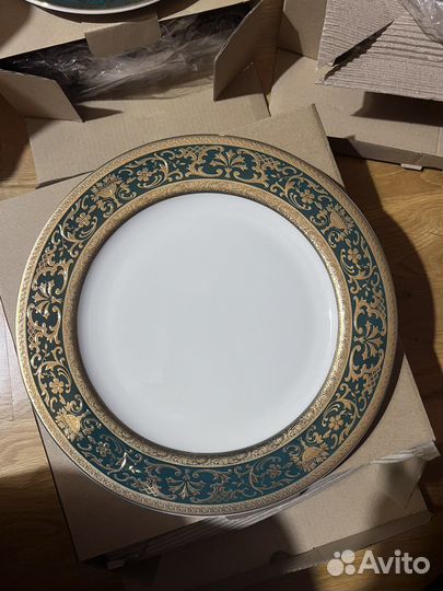 Столовый сервиз новый