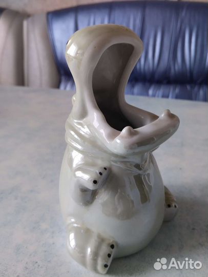 Фарфоровые и стекляные фигурки СССР