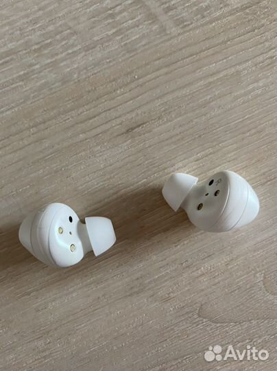 Наушники samsung galaxy buds