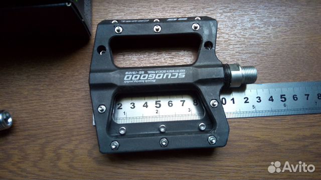 Педали нейлоновые