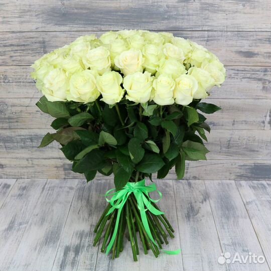Букет 25 Белых Роз 60см Новосибирск