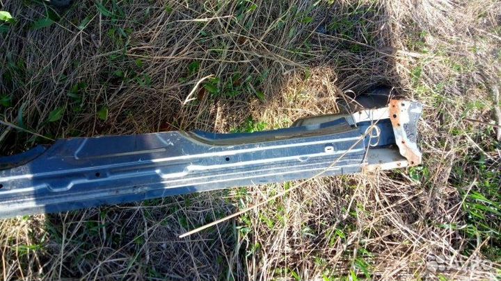 Порог левый Toyota Land Cruiser Prado J150 1KD