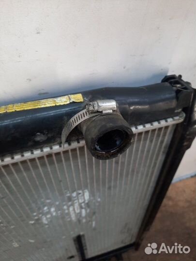 Радиатор основной Toyota Tacoma пикап 2.7 3RZ 1997