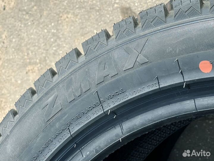 Zmax Winternova Stud II 245/40 R19 90U