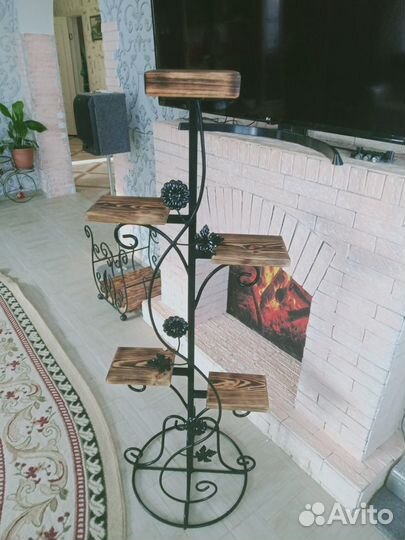 Полка для цветов