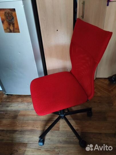 Офисное кресло Икеа