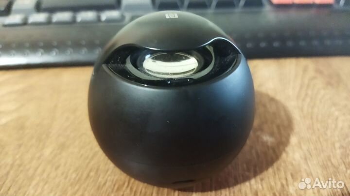 Портативная акустика Sony SRS-BTV5 1.2 Вт