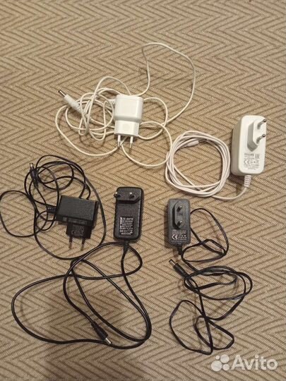 Зарядное устройство