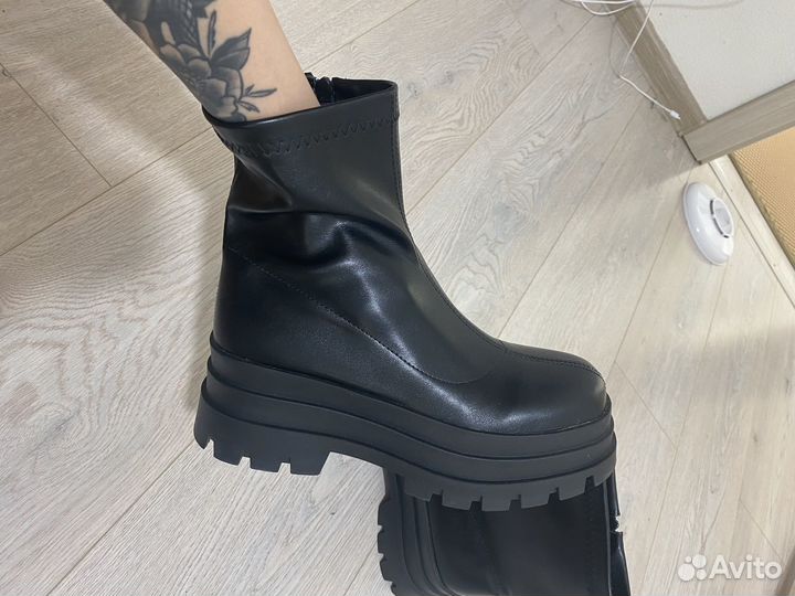 Ботинки новые