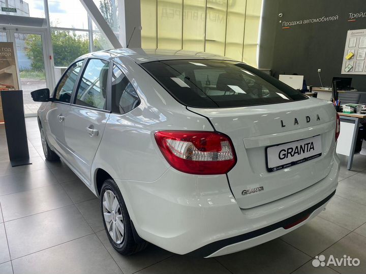 LADA Granta 1.6 МТ, 2023
