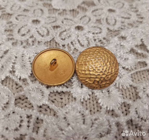 Пуговицы металлические