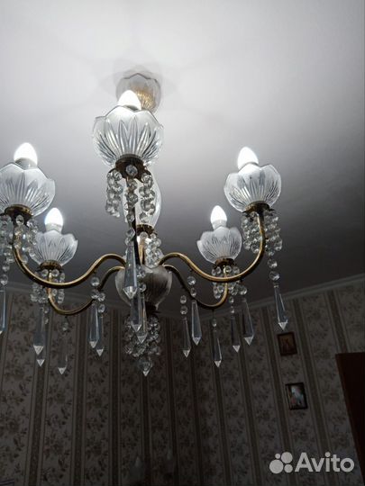 Люстра хрустальная