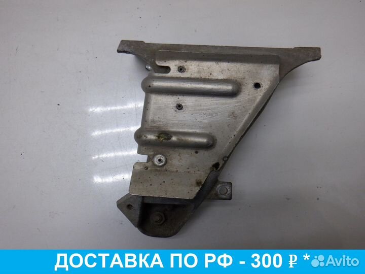 Кронштейн двигателя BMW 5 E39