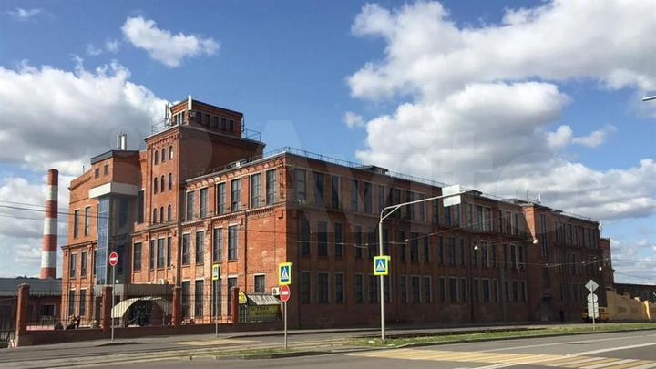 Сдам торговое помещение, 399.5 м²