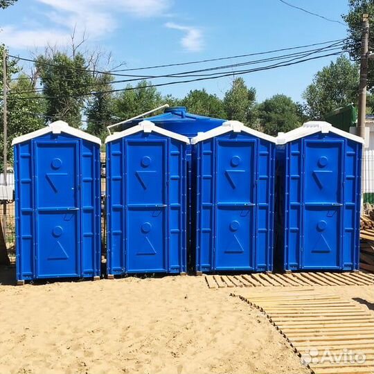 Биотуалеты из цветного, крепкого уф пластика