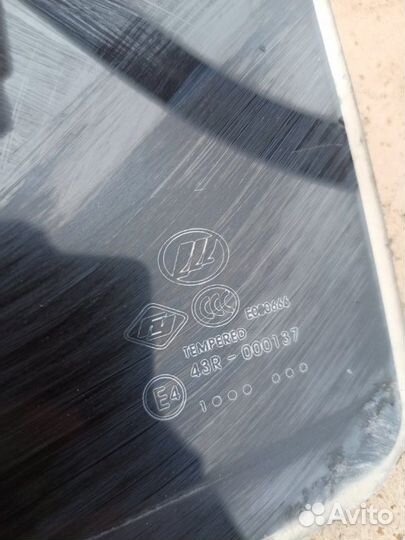 Стекло заднее левое Lifan Solano 2010-2016