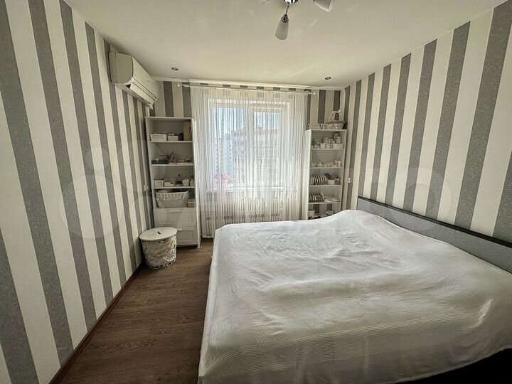 2-к. квартира, 50 м², 8/8 эт.